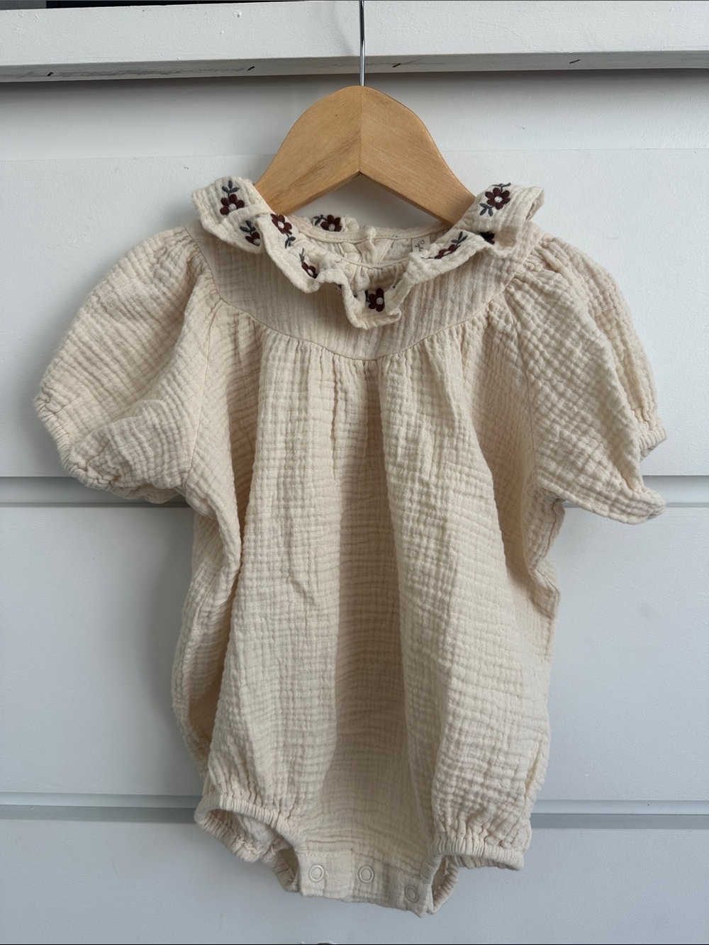 Rylee + Cru 🌼 Lula Romper in Natural Size 18-24M